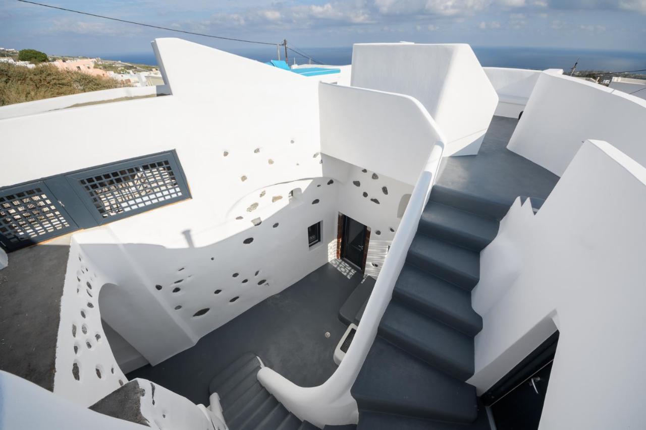 The Luna Caverns Fira (Santorini) Exterior photo